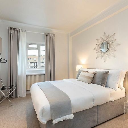 Grand Swiss Cottage Apartment Londra Exterior foto