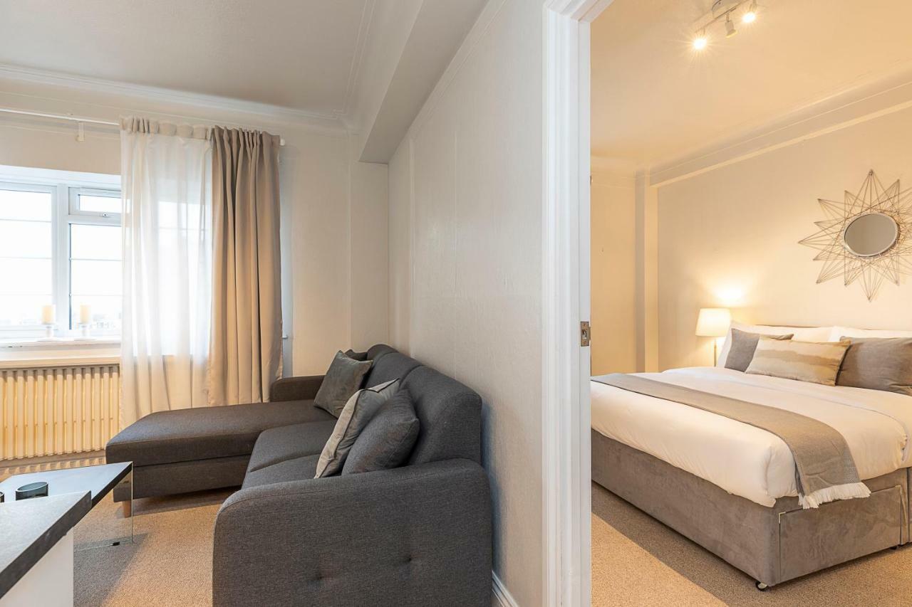 Grand Swiss Cottage Apartment Londra Exterior foto